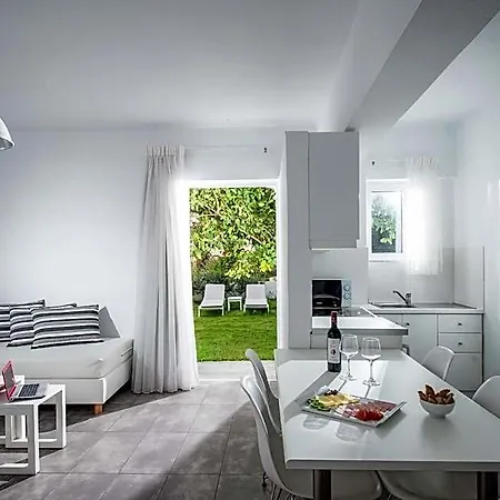 Fedra Boutique 4*